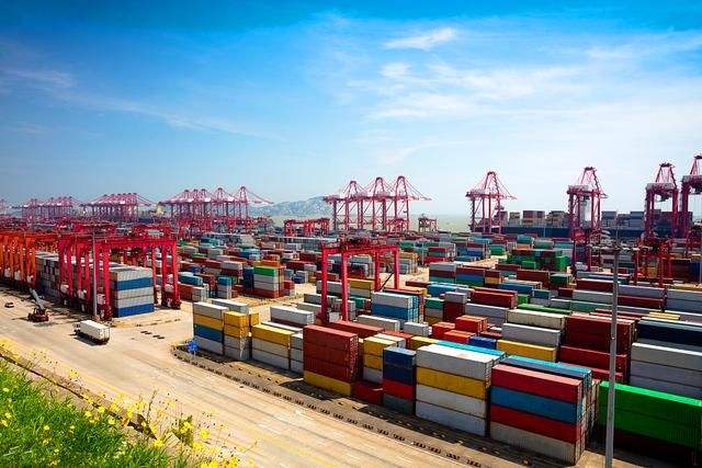 國(guó)際物流集裝箱運(yùn)輸